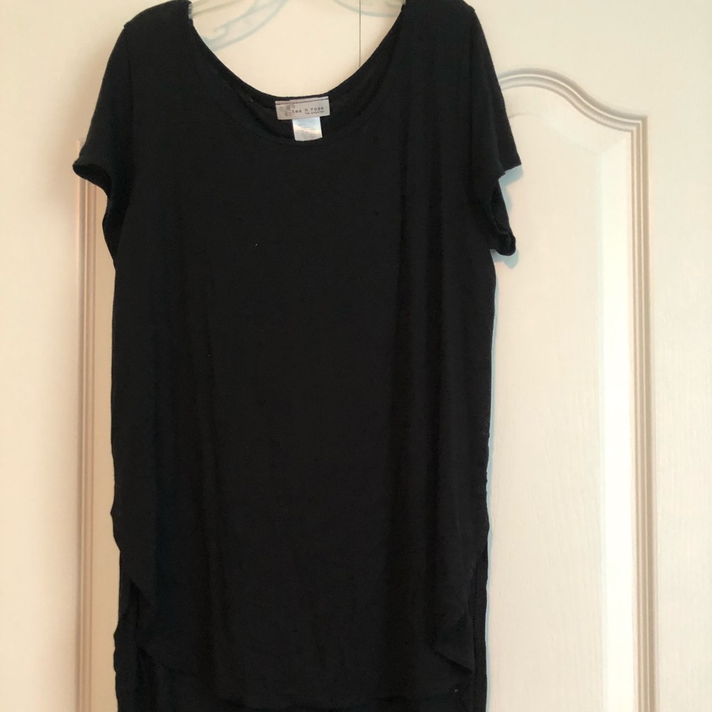 Over sized tee w/ open back